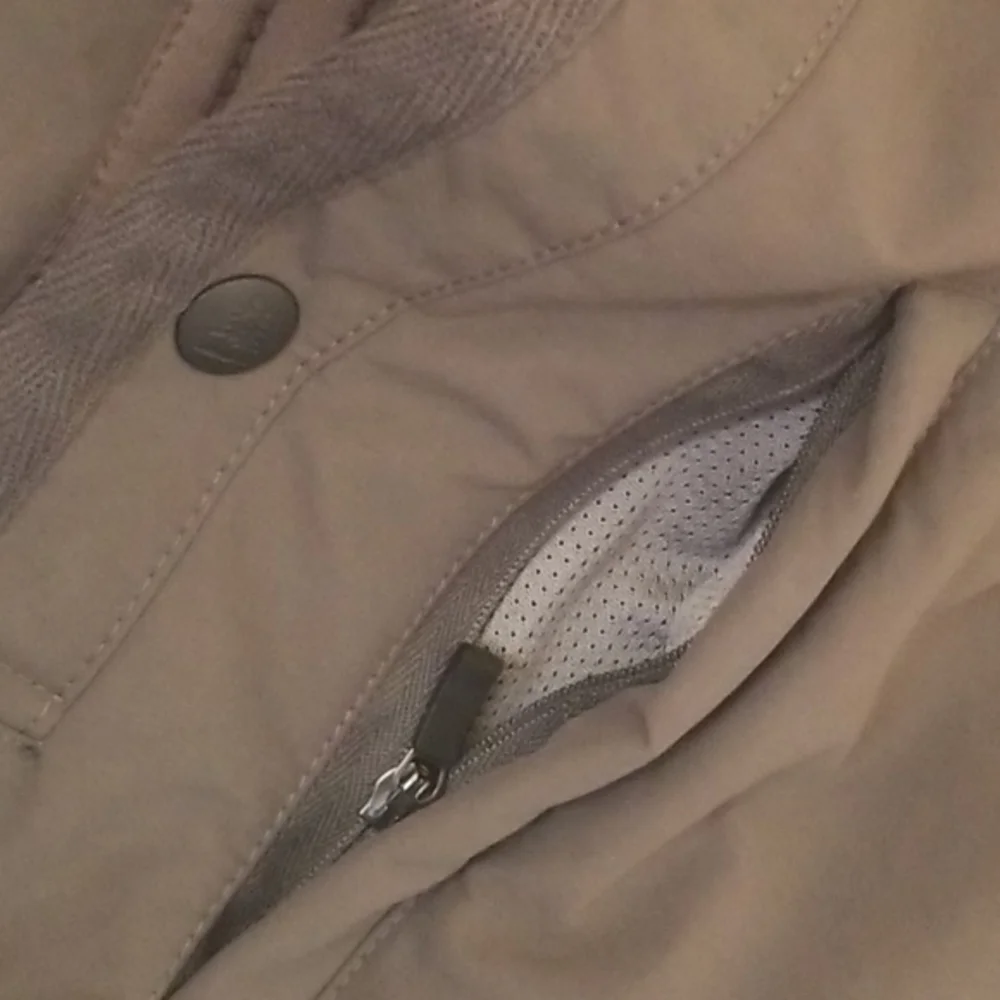 G.H. Bass &‎ co jacket lg